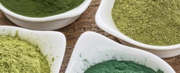 greens powder vs multivitamin